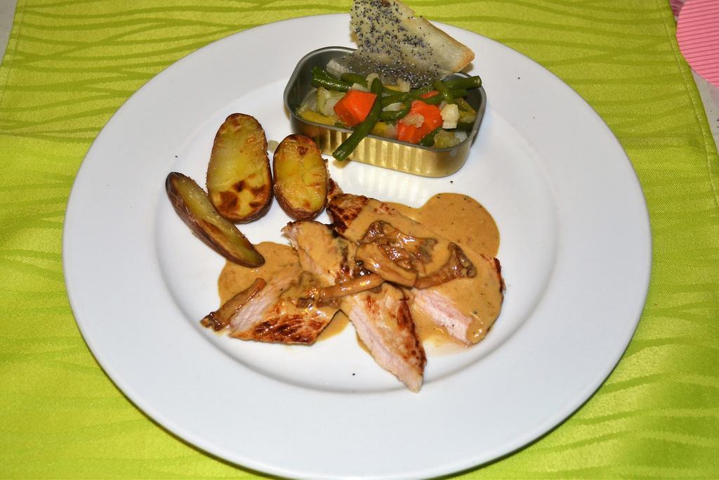 Hotel Restaurant La Braisiere Saint-Romain  Luaran gambar